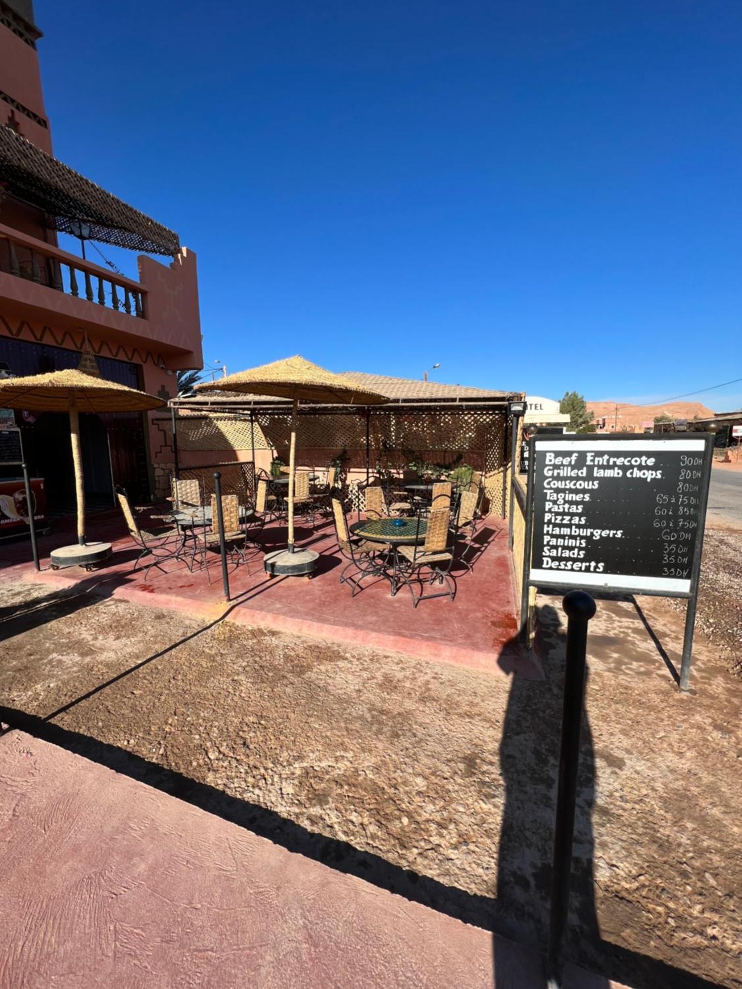 Etoile Filante D Or Hotel Ait Benhaddou Exterior foto